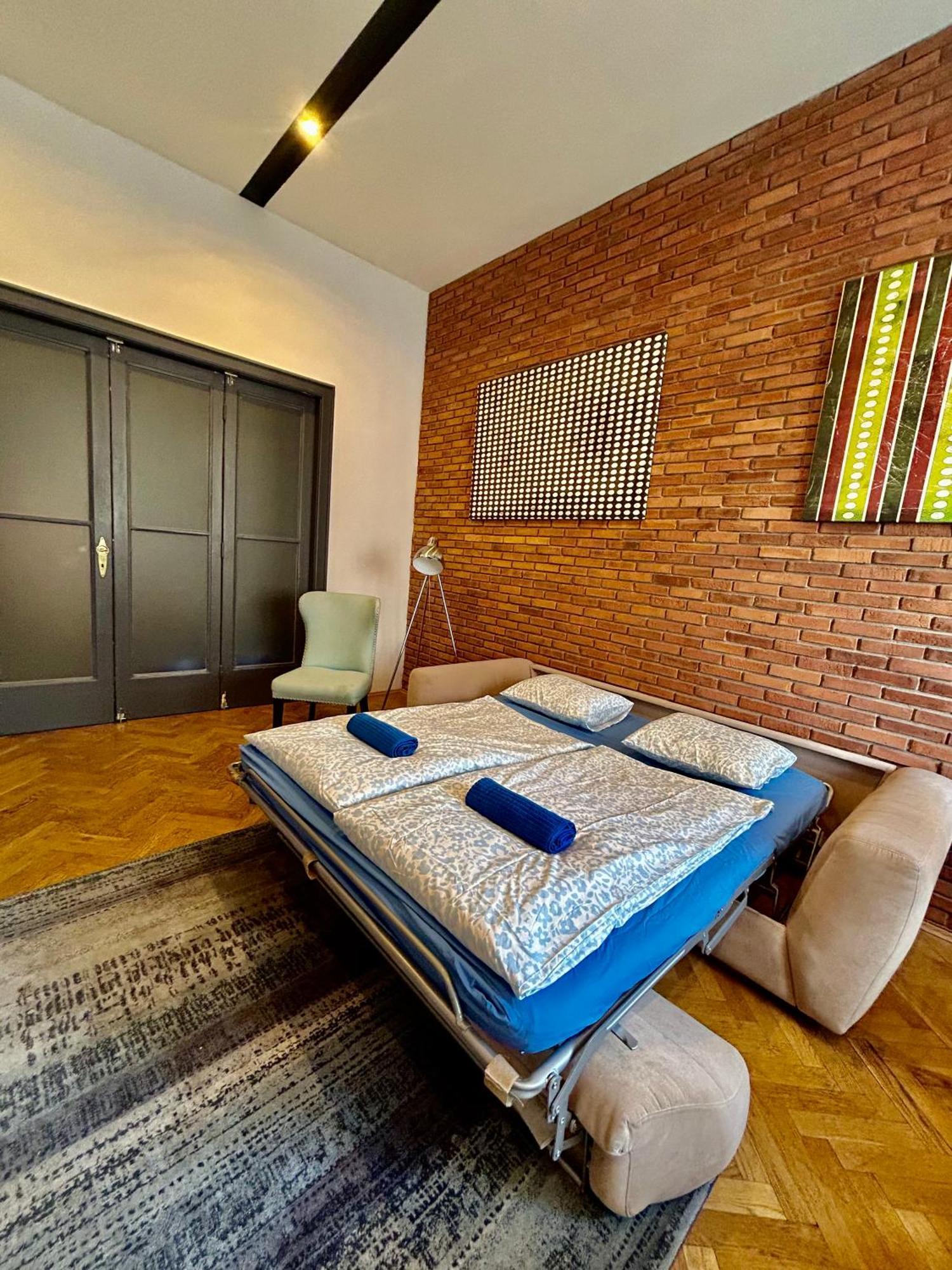 Apartment New Design - Fashion Street *